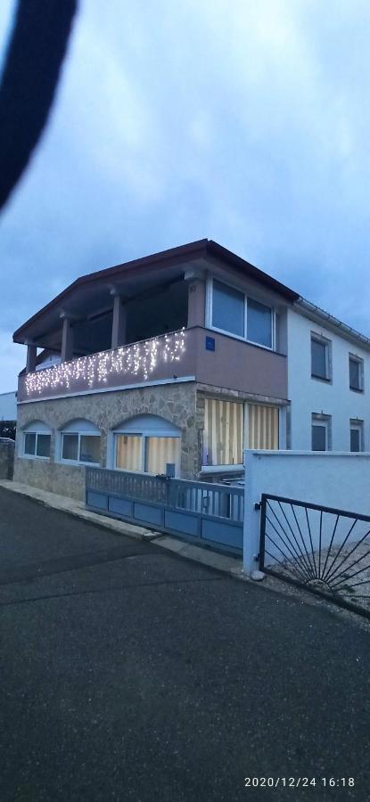Apartmani Lun ヴィル エクステリア 写真